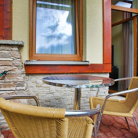 Apartman Studio Lux S Terasou Harmony V Thermal Parku Besenova S Vyhladom Na Bazeny Exterior foto