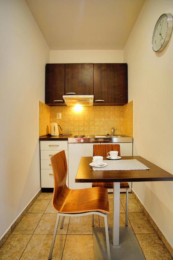 Apartman Studio Lux S Terasou Harmony V Thermal Parku Besenova S Vyhladom Na Bazeny Exterior foto